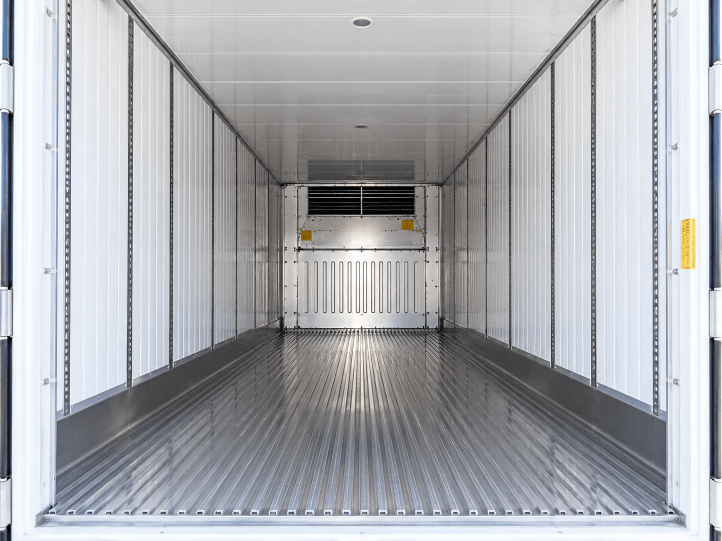 Interior de contenedor refrigerado Reefer de 40 pies